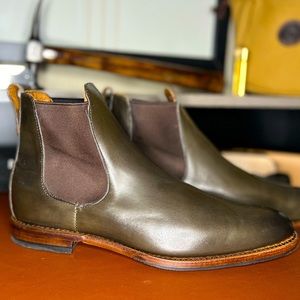 Allen Edmonds Liverpool Chelsea Dress Boot Dark Olive 9.5D Limited Rare